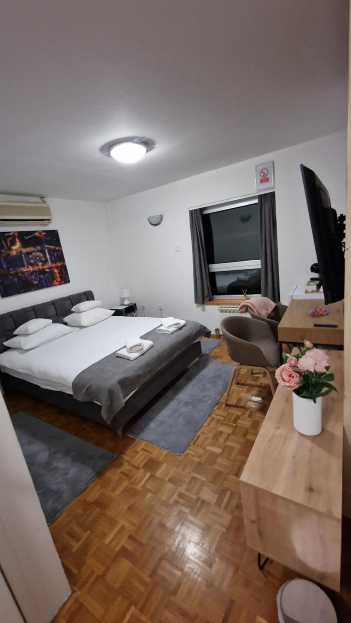 Olimpus Apartmani Bd Banjaluka Banja Luka Quarto foto